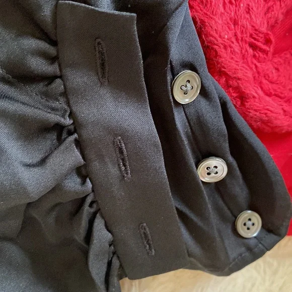 DKNY 💯 Silk Black Timeless Blouse NeverUsed
